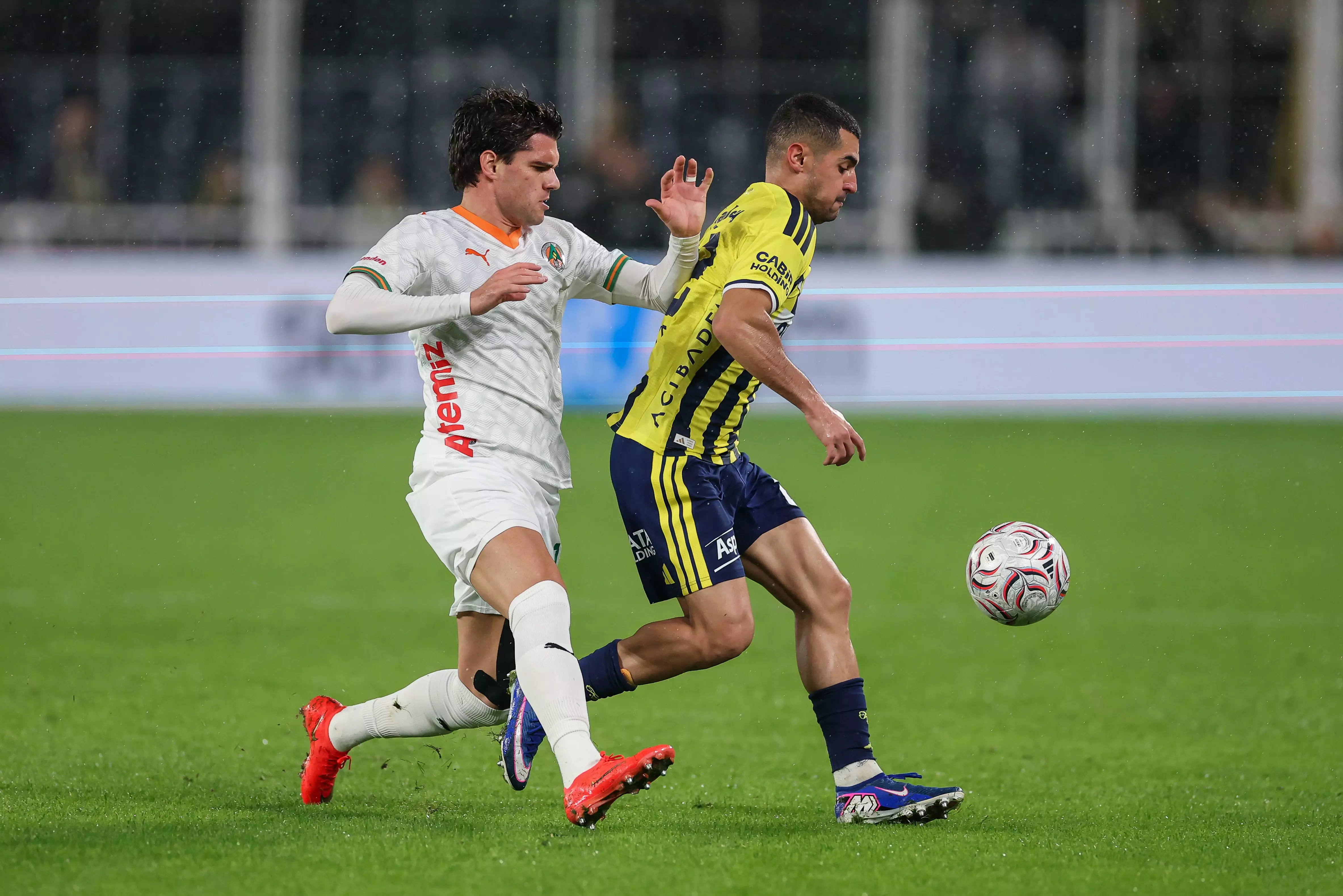 FOTO ȘI VIDEO Ce au scris turcii despre Ianis Hagi după 0-3 cu Fenerbahce și reacția antrenorului de la Alanyaspor